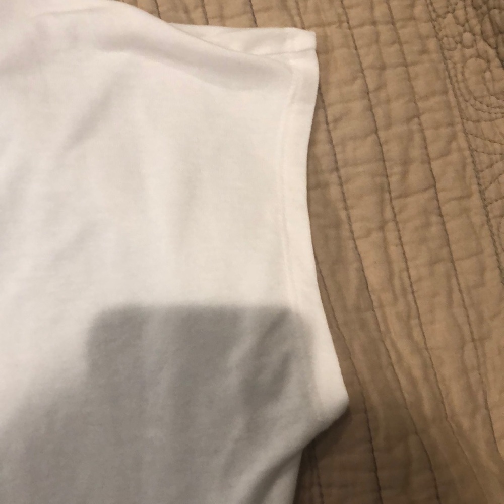 Express TShirt - Picture 4 of 6